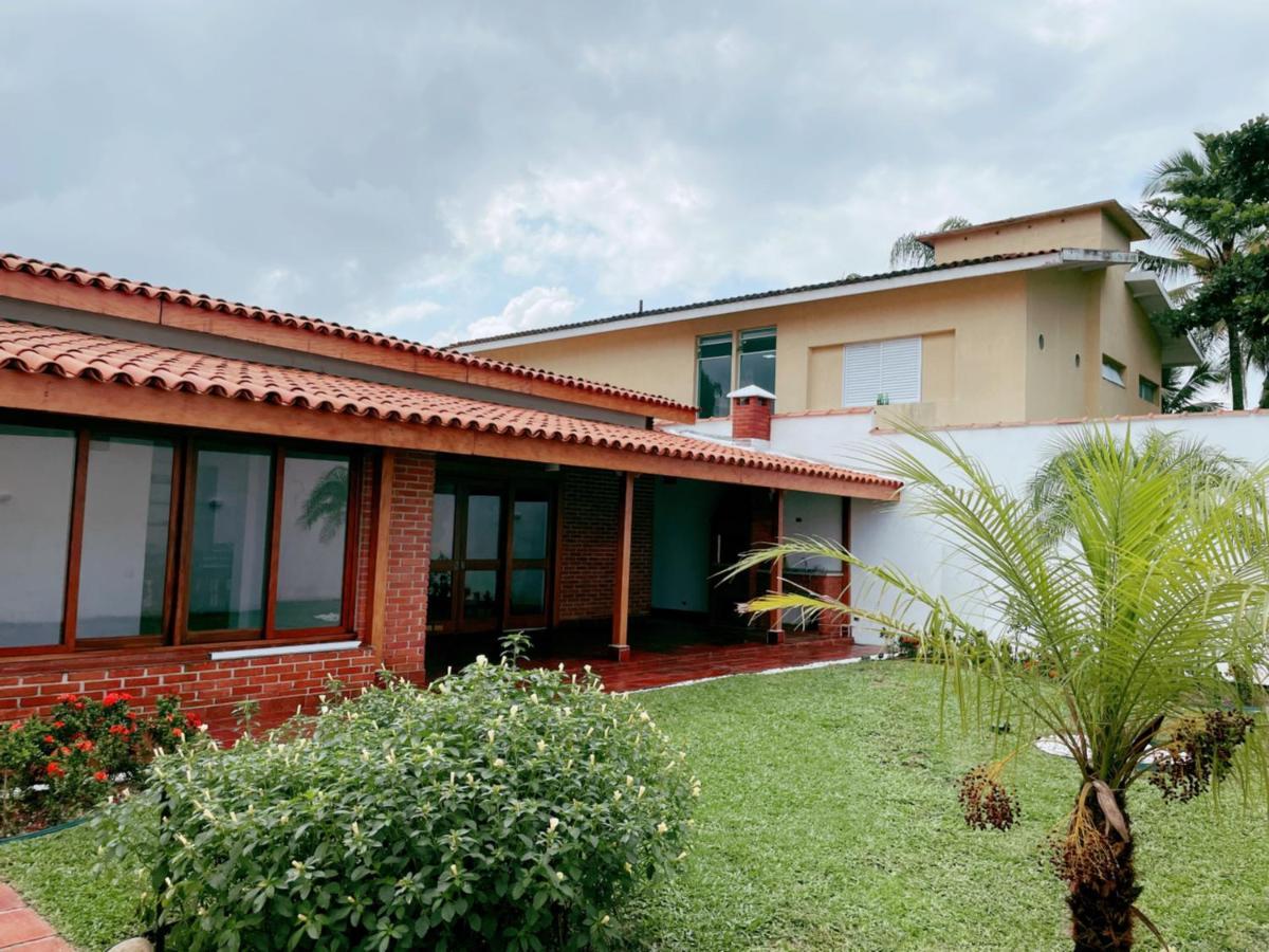 Beach House Unidade 2 - Casas De Praia Guaruja 50 Metros Do Mar Kültér fotó